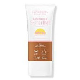 CoverGirl Clean Fresh Blurring Skin Tint with Broad Spectrum SPF 30 Mineral Sunscreen Light Coverage Soft Matte Finish 1.0 fl oz ….Color: 450 Rich Warm