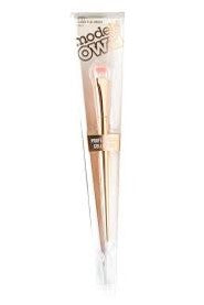 Model's Own Professional Collection Rose Gold…Eyes Large Flat Brush - RE3
