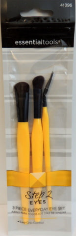 Essential Tools Step 2 
Eyes 3 Piece Everyday Eye Makeup Brush Set